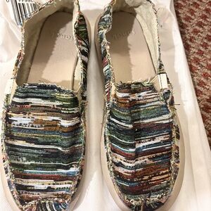 SANUK Donna St Grandma’s Couch Loafers Size 9 Hemp Lined Vegan 1133302